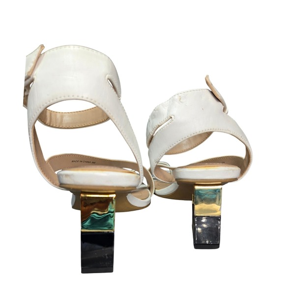 Alfani Coreena White Strappy Toe Loop Architectural Block Heel Sandals Size 8M - Picture 4 of 7